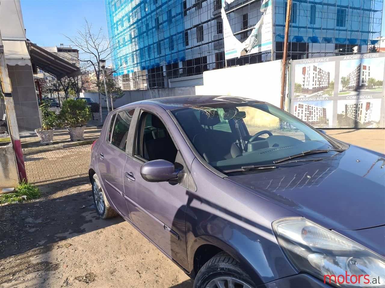 2009' Renault Clio photo #5