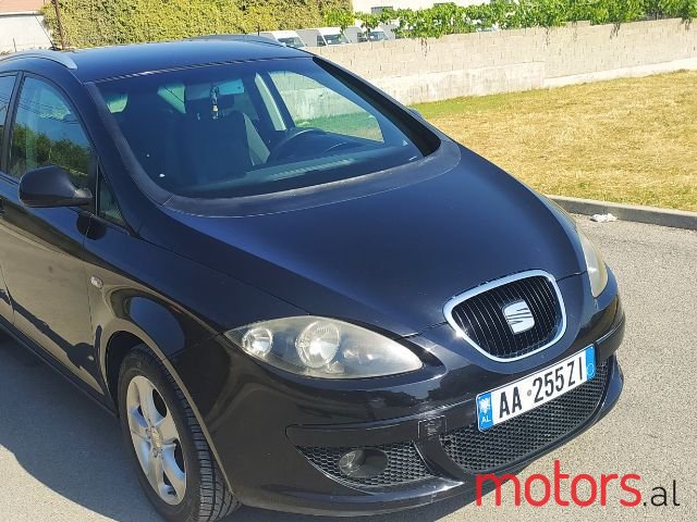 2008' SEAT Altea photo #1