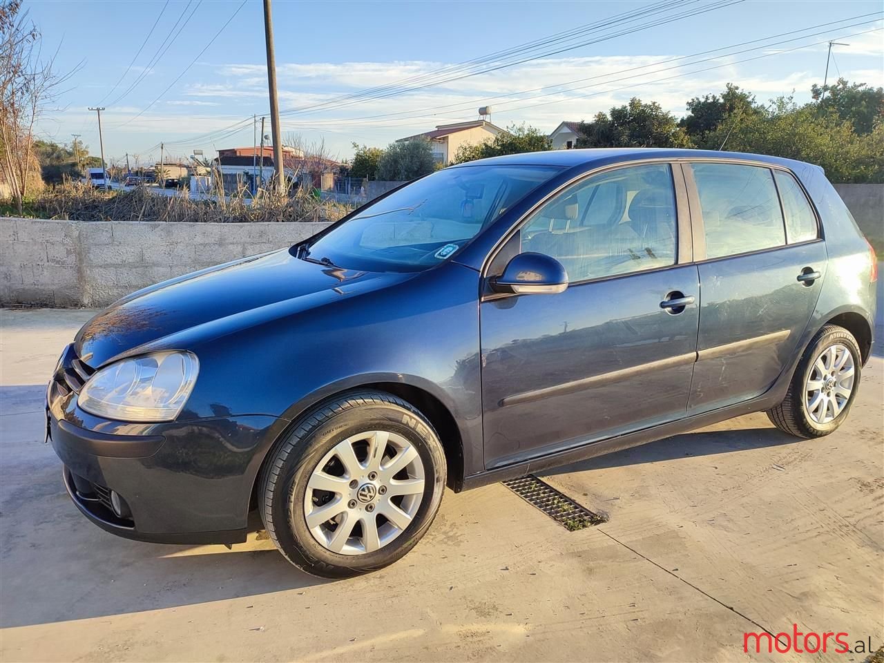 2006' Volkswagen Golf photo #3