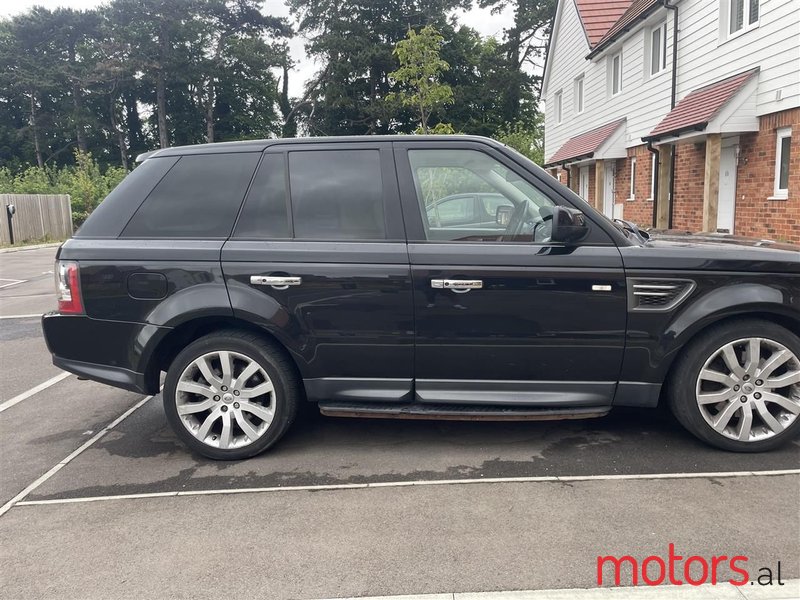 2010' Land Rover Range Rover Sport photo #4