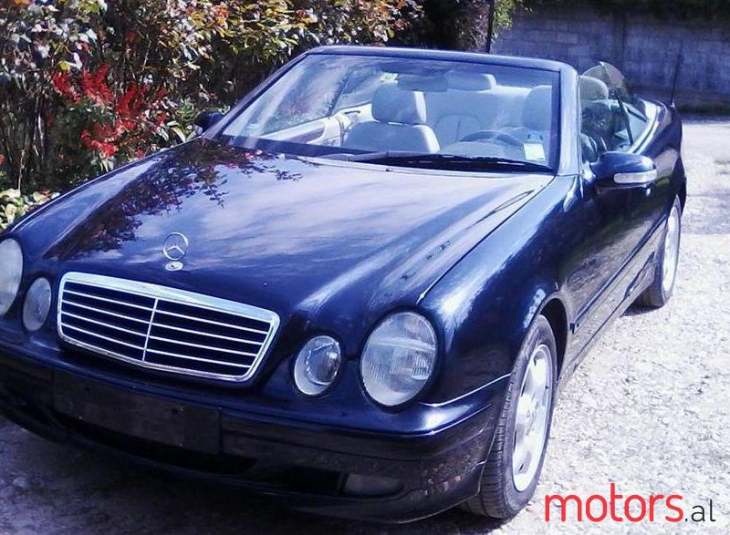 2001' Mercedes-Benz CLK 200 photo #2