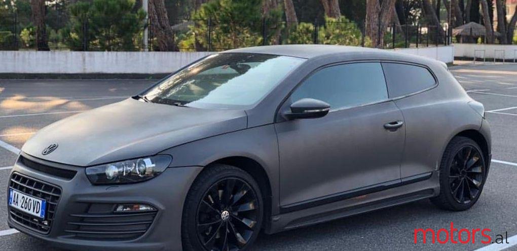 2011' Volkswagen Scirocco photo #3