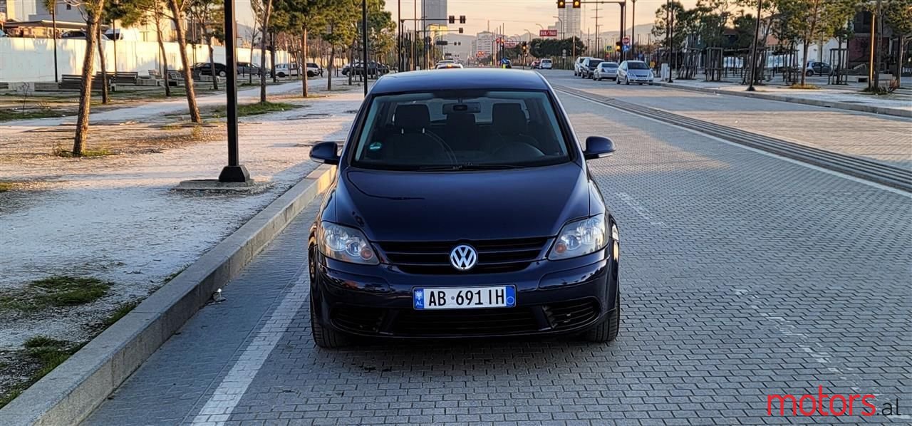 2006' Volkswagen Golf Plus photo #2