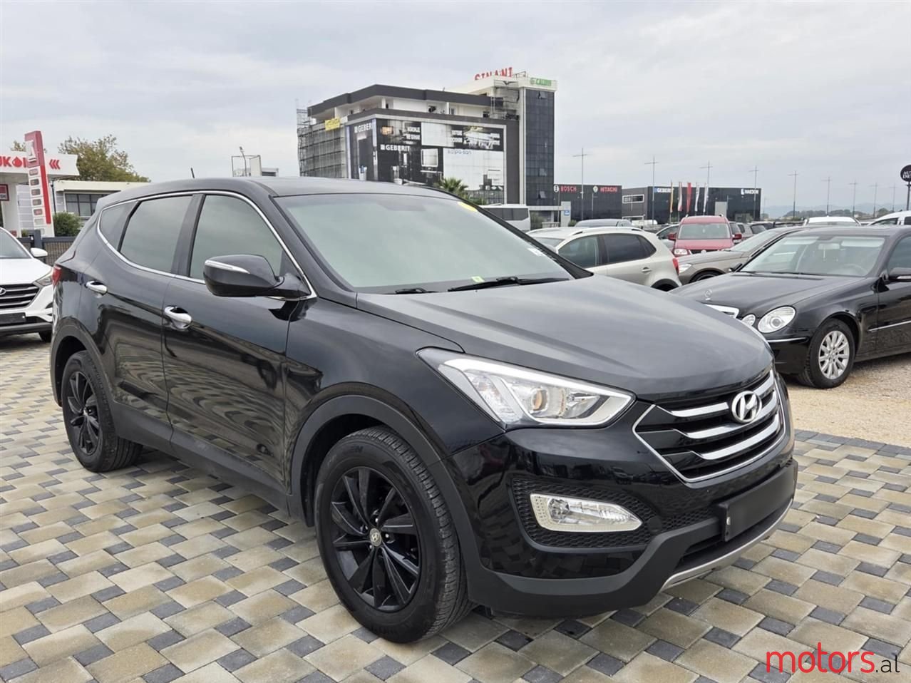 2013' Hyundai Santa Fe photo #1