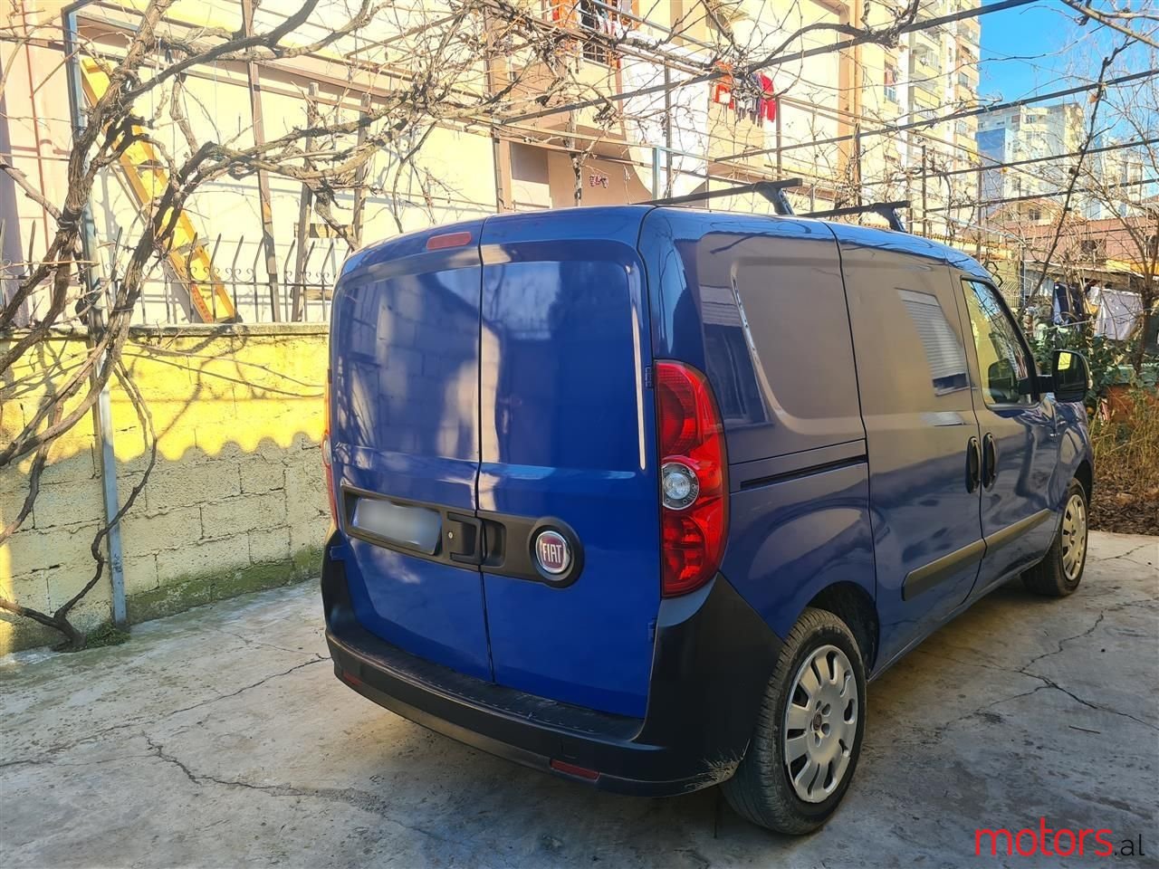 2011' Fiat Doblo photo #2