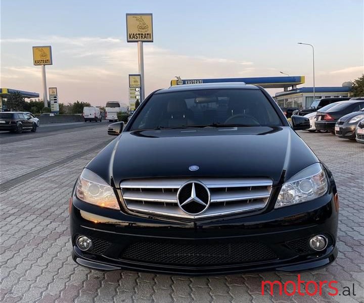 2010' Mercedes-Benz C 300 photo #2