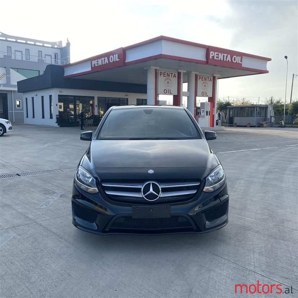 2016' Mercedes-Benz B 180 photo #1