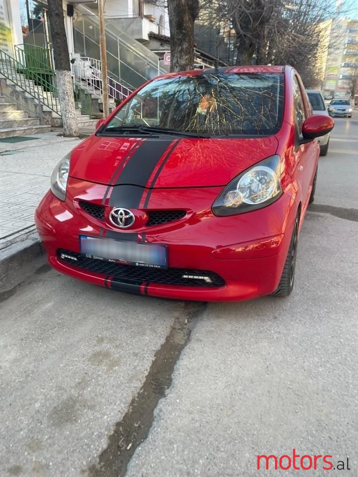 2007' Toyota Aygo photo #1