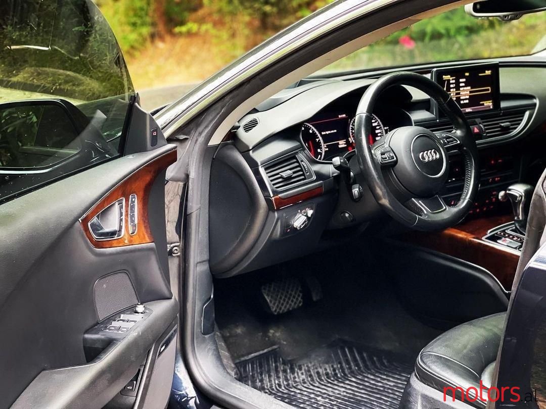 2012' Audi A7 photo #6