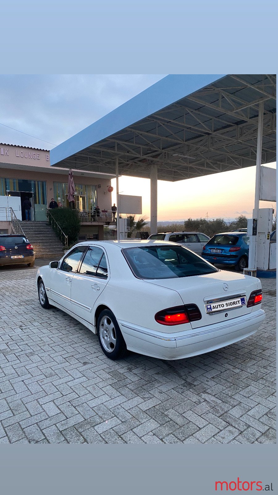 2002' Mercedes-Benz 270 photo #4