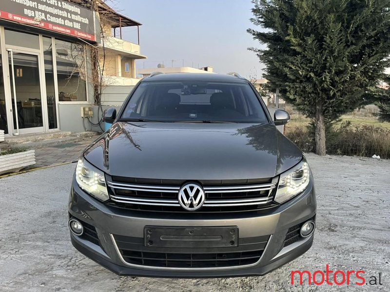 2014' Volkswagen Tiguan photo #1