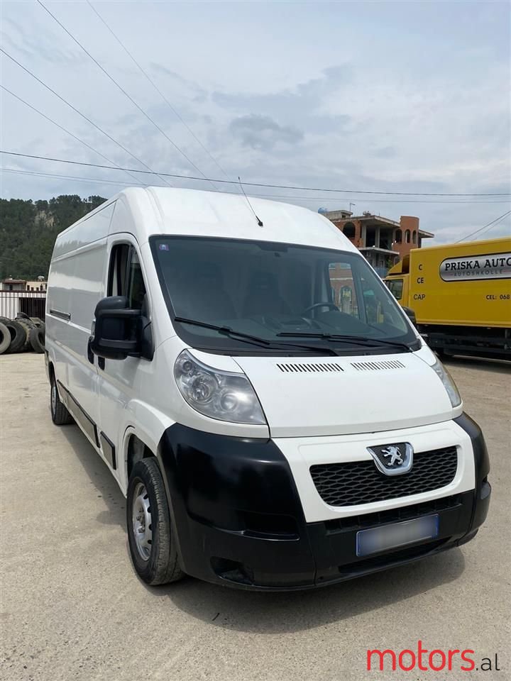 2014' Peugeot Boxer photo #1