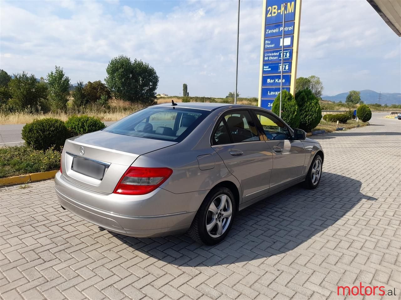 2007' Mercedes-Benz C 180 photo #3