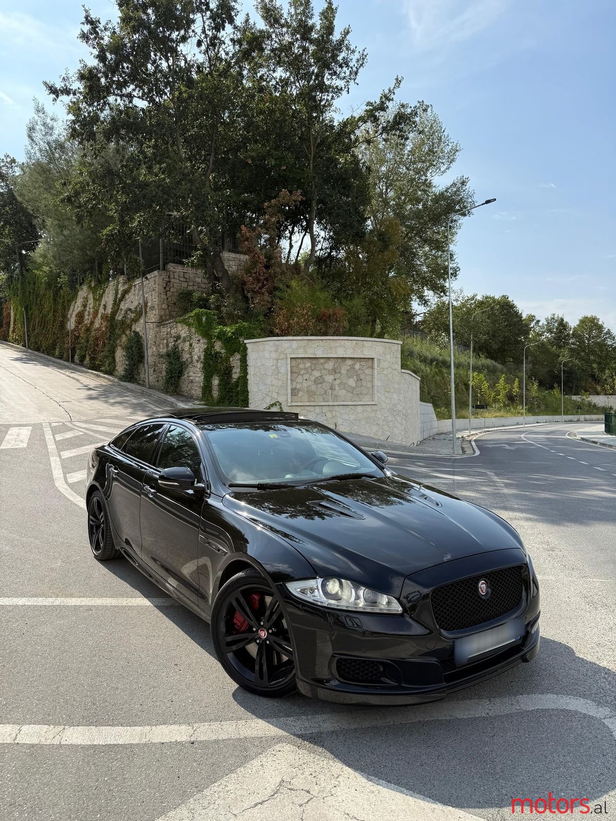 2013' Jaguar XJR photo #1