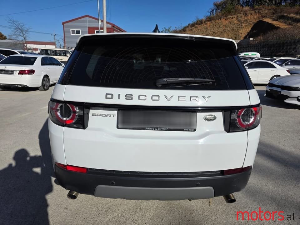 2017' Land Rover Discovery Sport photo #5