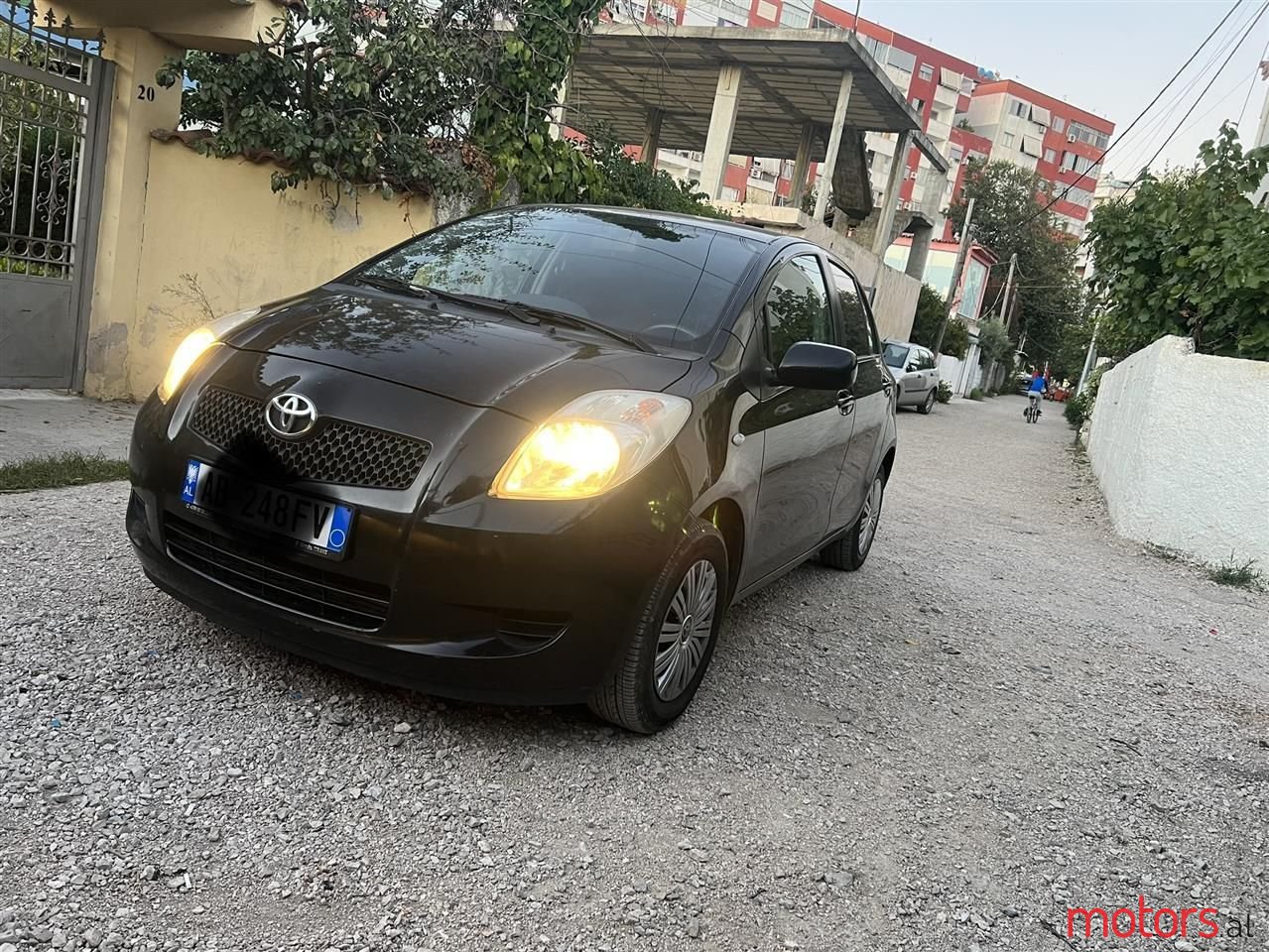 2006' Toyota Yaris photo #1