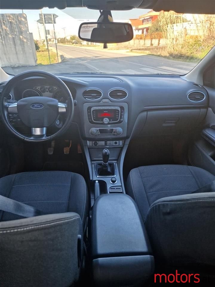 2009' Ford Focus photo #6