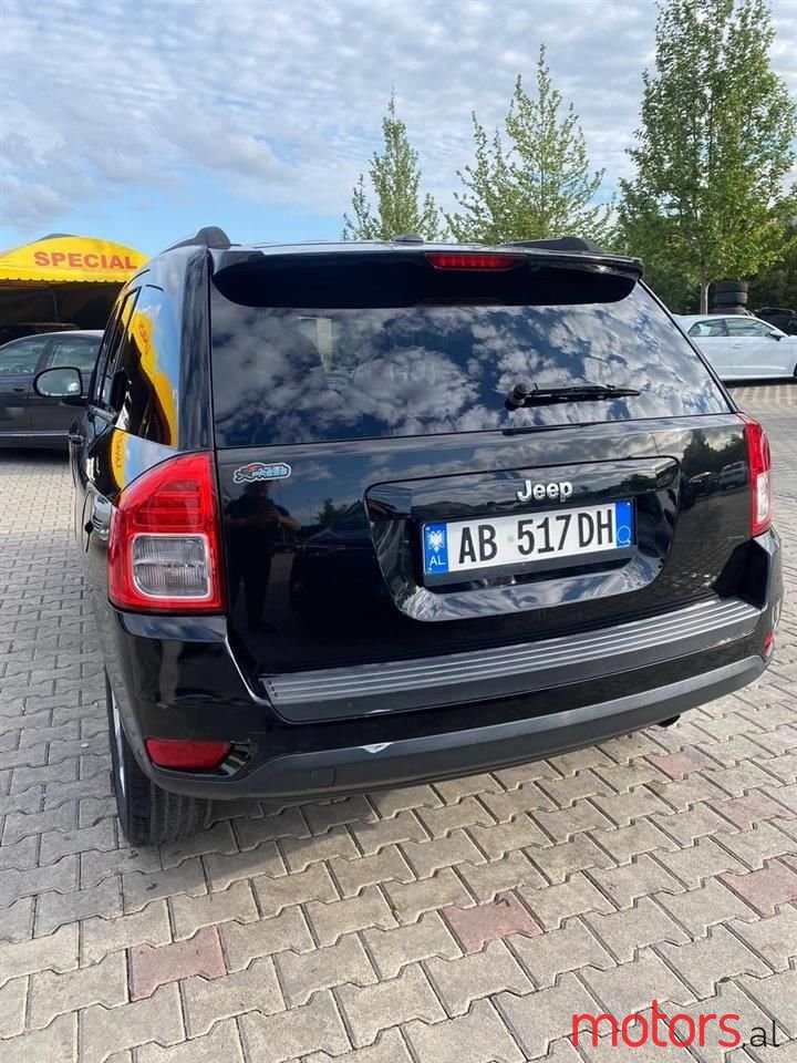 2012' Jeep Compass photo #4