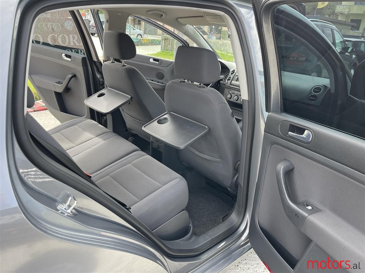 2005' Volkswagen Golf Plus photo #6