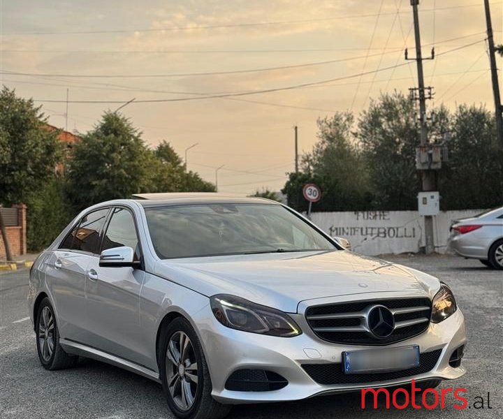 2014' Mercedes-Benz E 220 photo #4