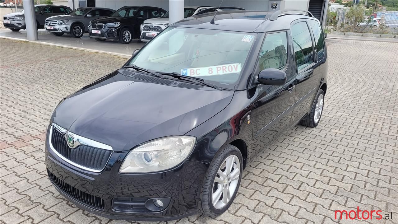 2008' Skoda Roomster photo #1