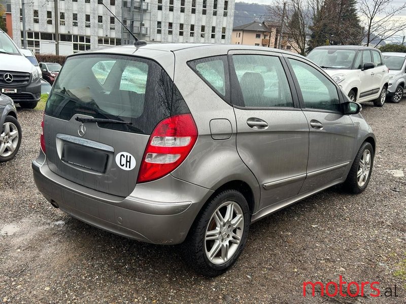 2005' Mercedes-Benz A 170 photo #3