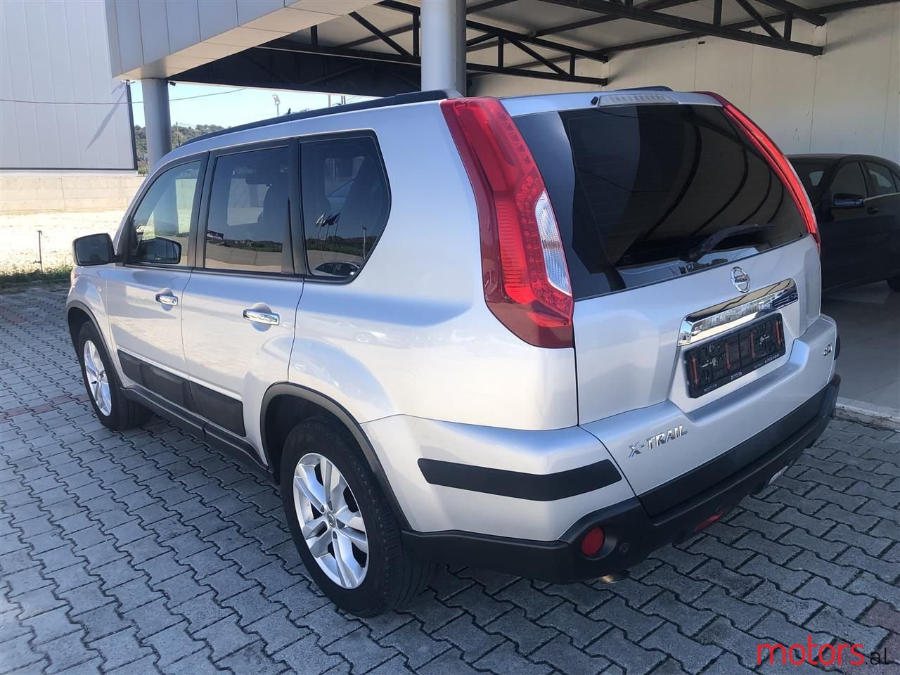 2011' Nissan X-Trail photo #4