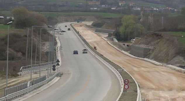 Tiranë-Elbasan, rruga që merr vetëm lekë! Rama: Do e përfundojmë brenda vitit