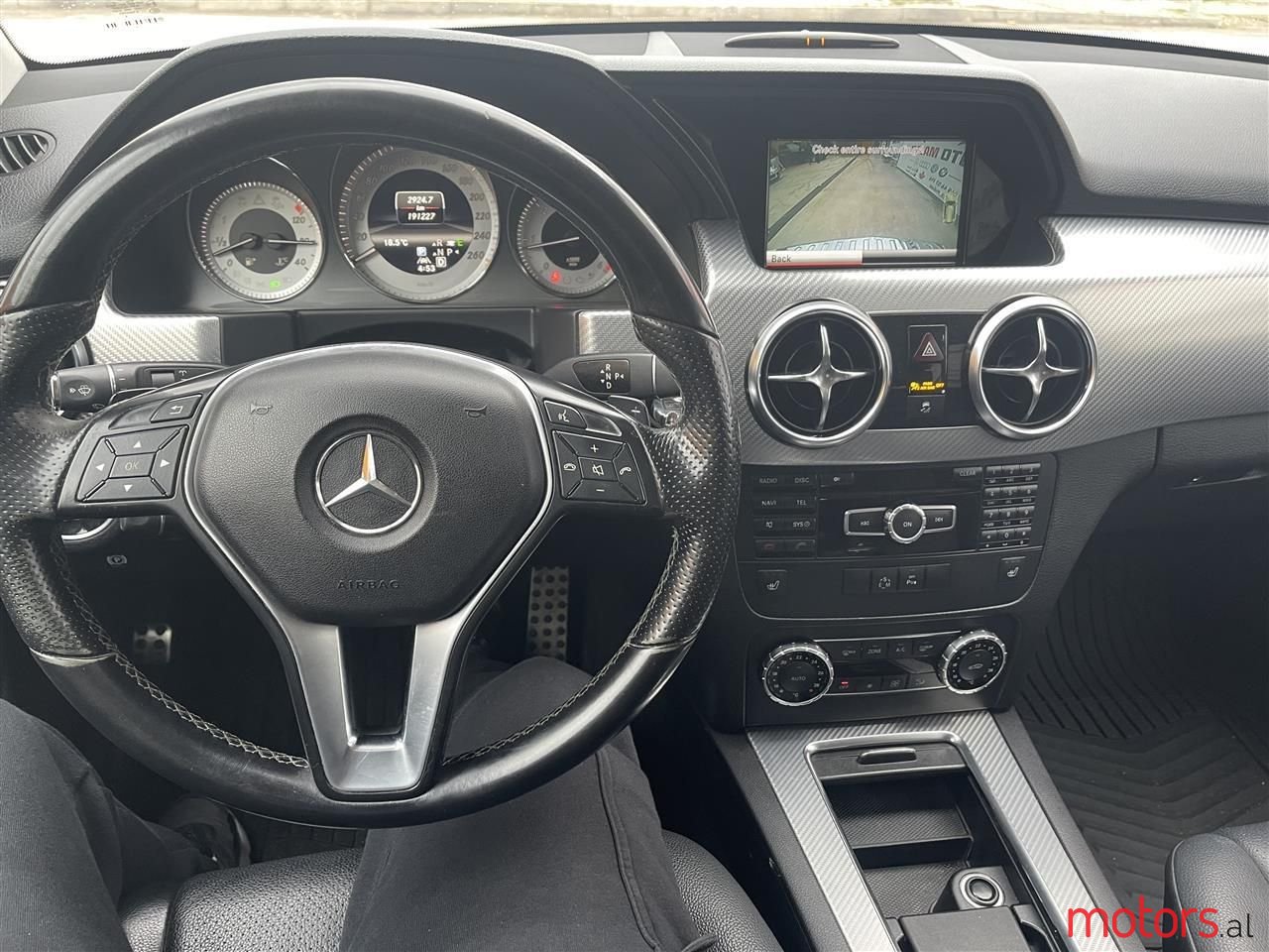 2013' Mercedes-Benz GLK 250 photo #3