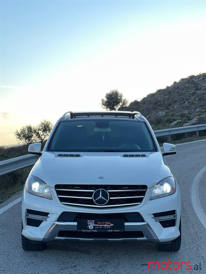 2012' Mercedes-Benz ML 350 photo #1