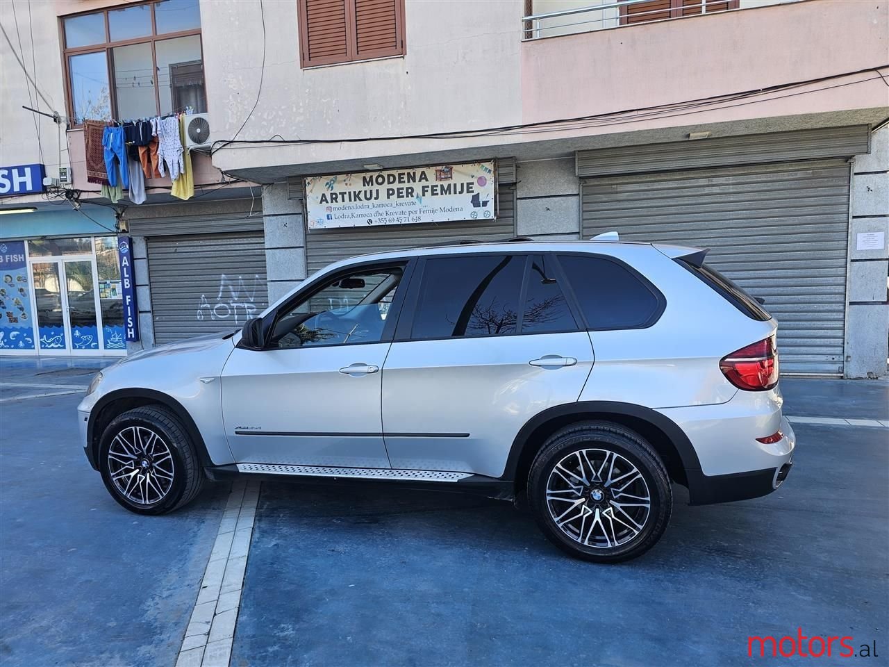 2011' BMW X5 photo #2