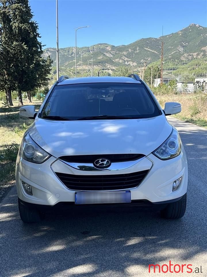 2013' Hyundai Tucson photo #3