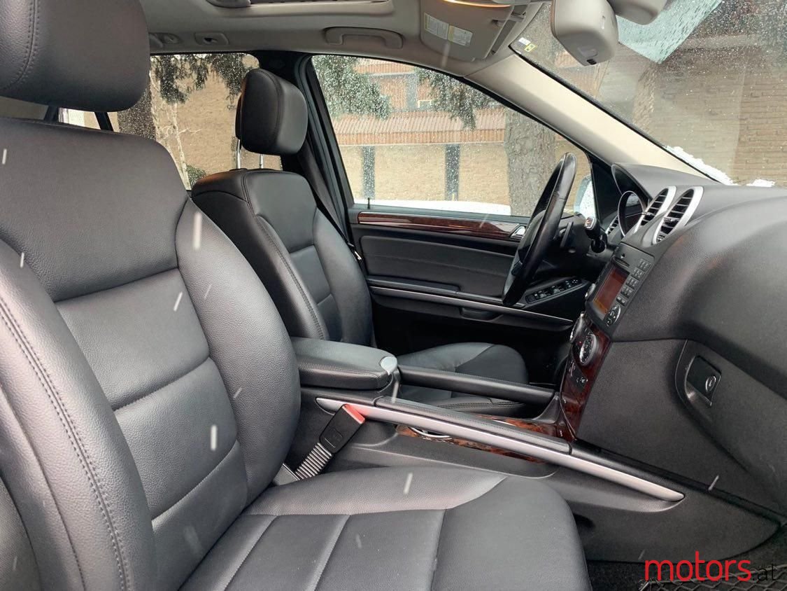 2010' Mercedes-Benz ML 320 photo #4