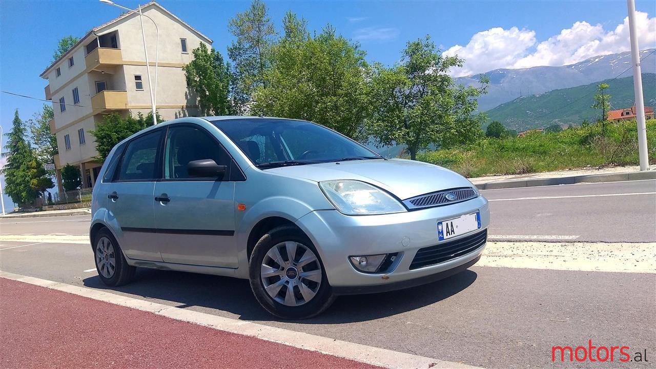 2003' Ford Fiesta photo #2