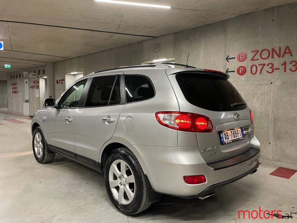 2008' Hyundai Santa Fe photo #6