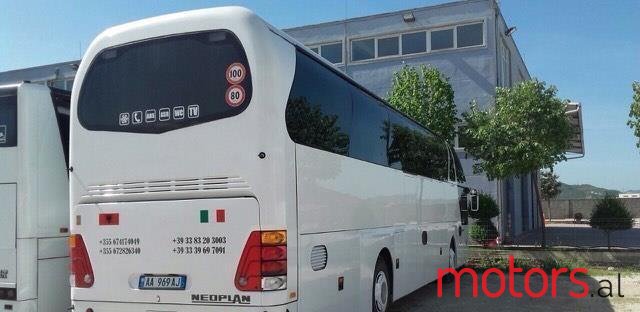 2001' Neoplan photo #2