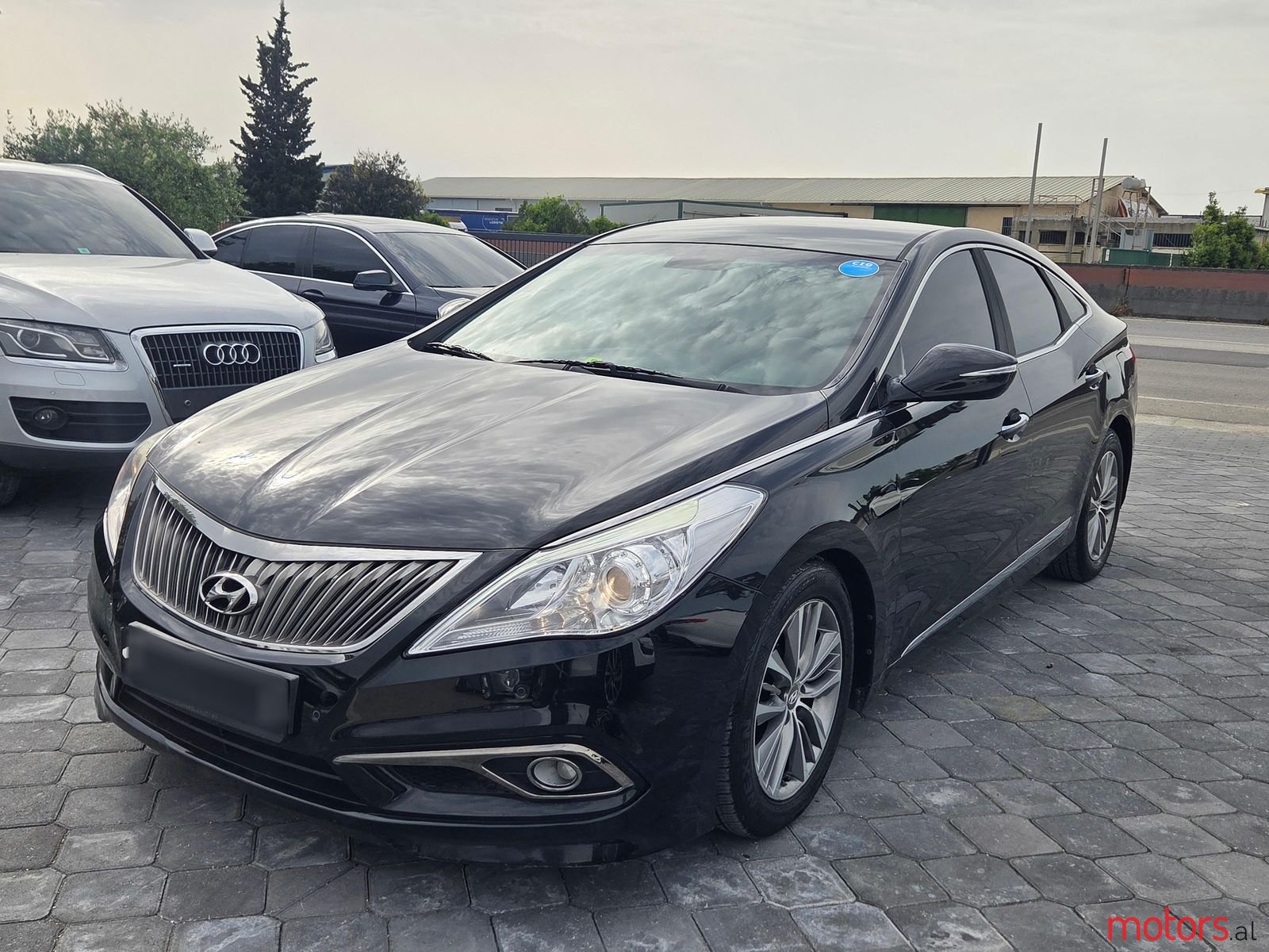 2016' Hyundai Grandeur photo #2