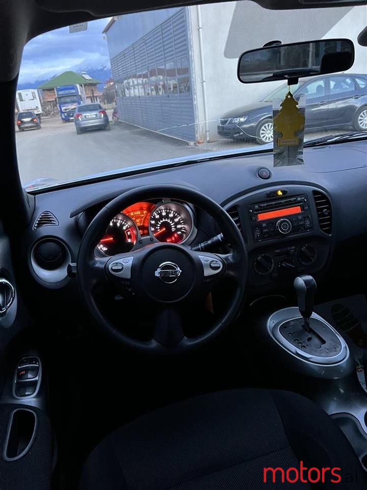 2015' Nissan Juke photo #2