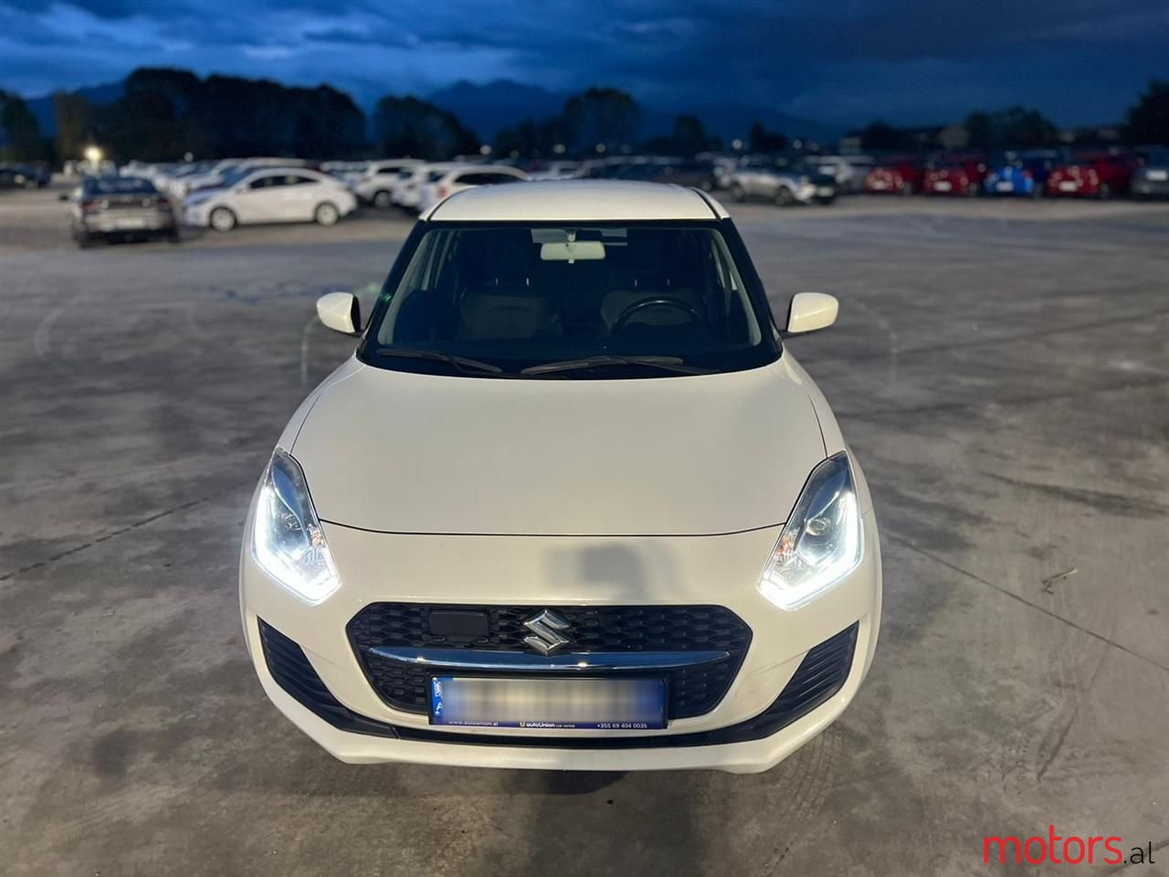 2021' Suzuki Swift photo #6