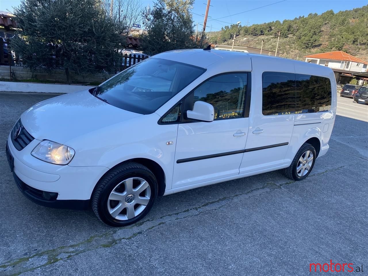2008' Volkswagen Caddy photo #1