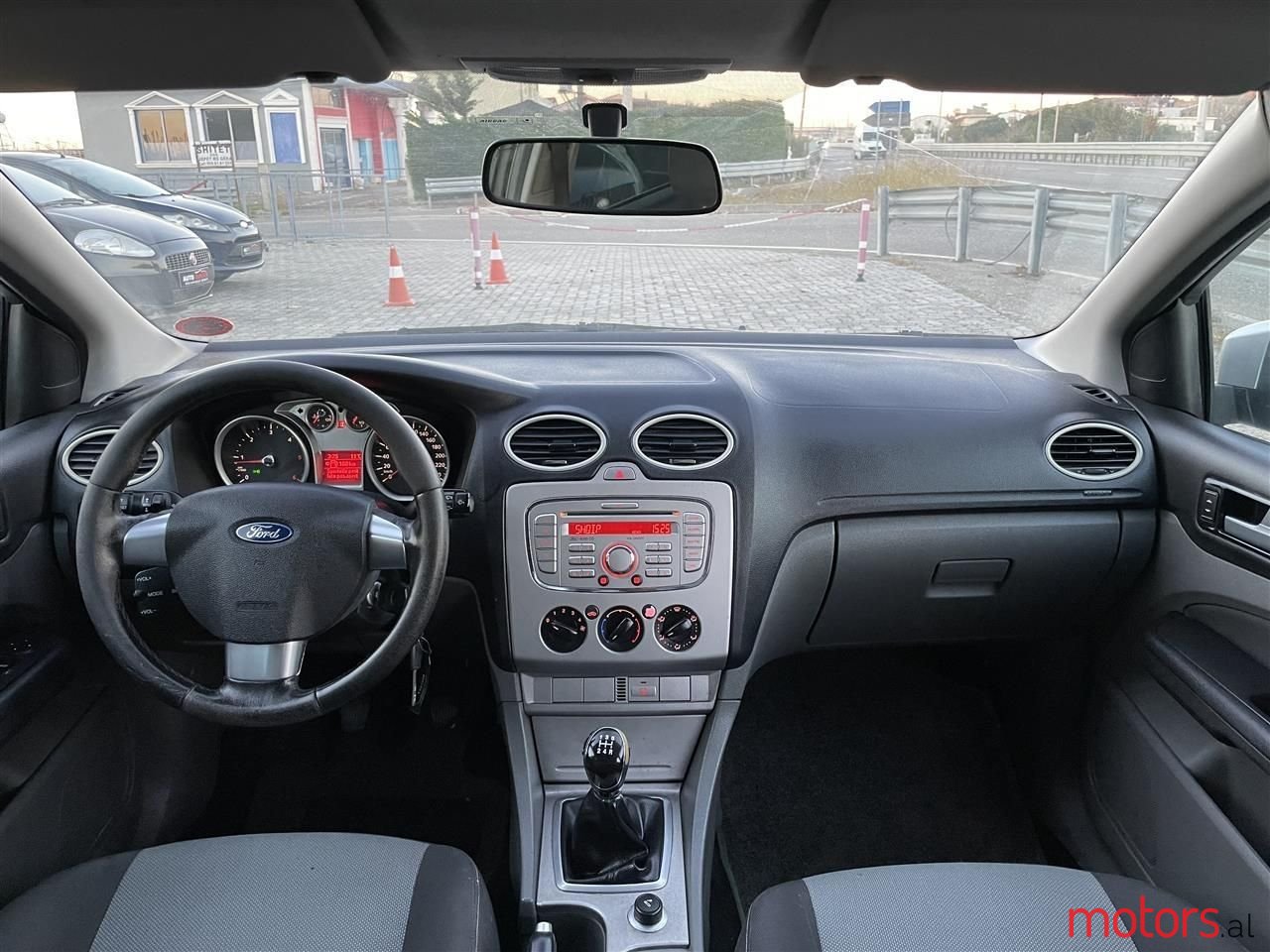 2008' Ford Focus photo #3