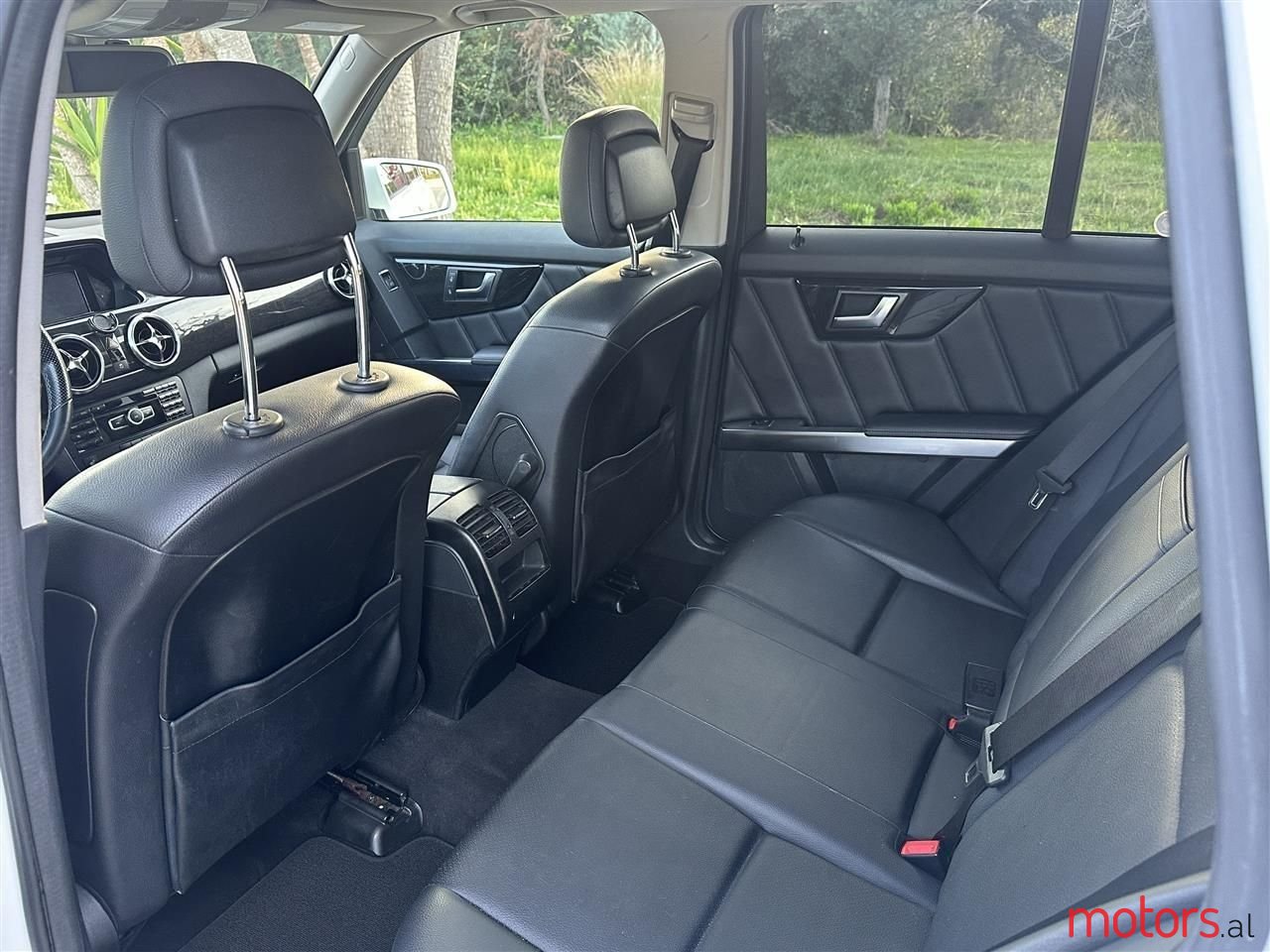 2013' Mercedes-Benz GLK 250 photo #3