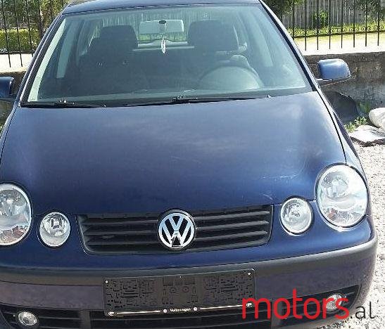 2004' Volkswagen Polo photo #1