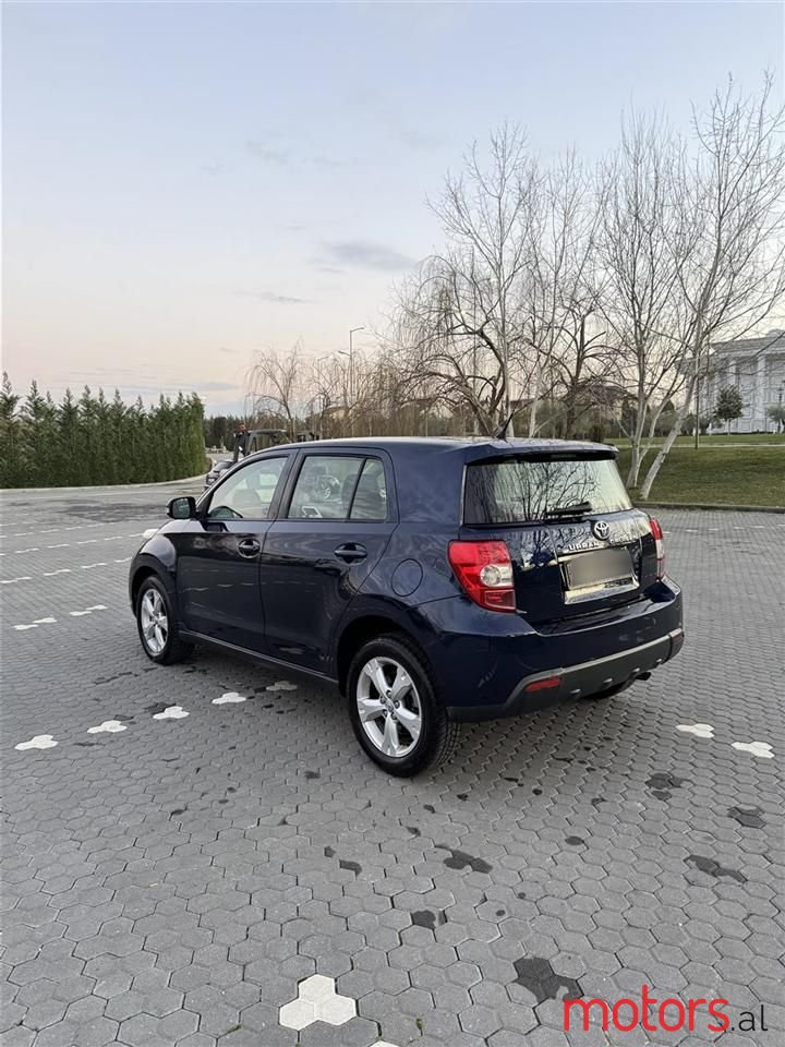 2010' Toyota Urban Cruiser photo #4