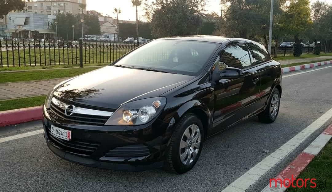 2006' Opel Astra photo #2