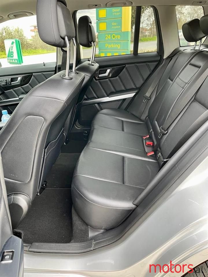 2013' Mercedes-Benz GLK 250 photo #3