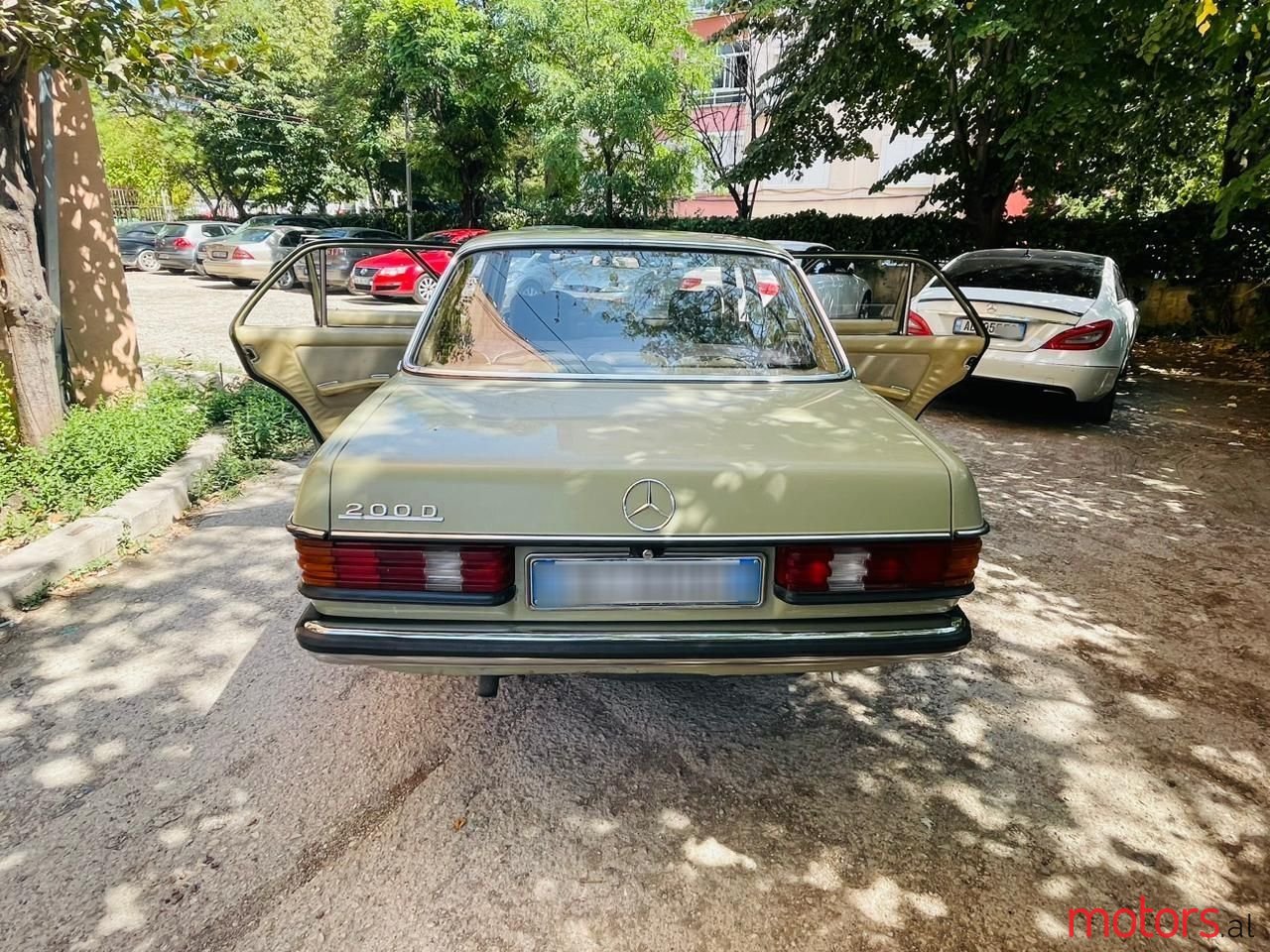 1984' Mercedes-Benz 200 photo #4