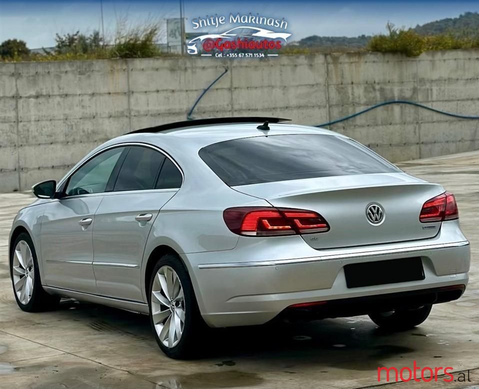 2013' Volkswagen photo #2