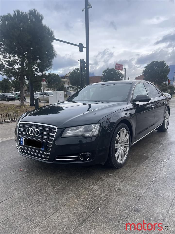 2011' Audi A8 photo #1