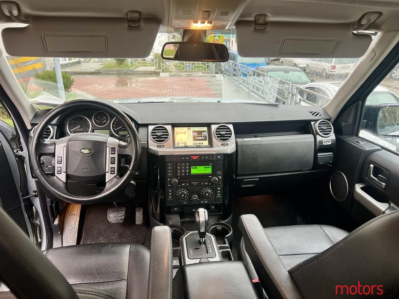 2008' Land Rover Discovery photo #2